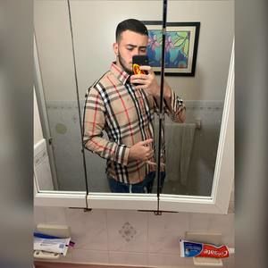 Meet your Posher, Lucas